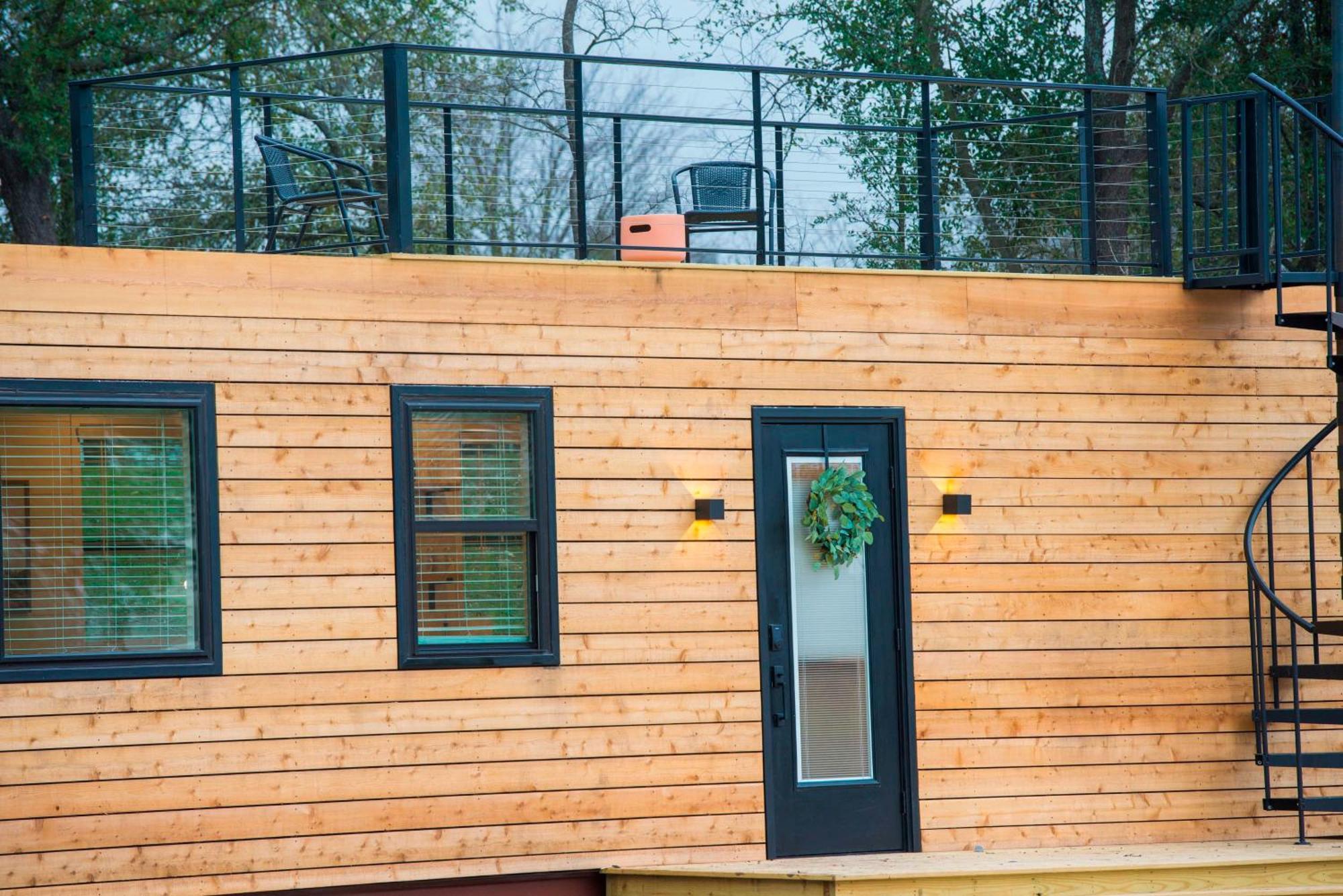 Container Home With Rooftop Views And Pickleball-Pecan Grove Bellmead Esterno foto