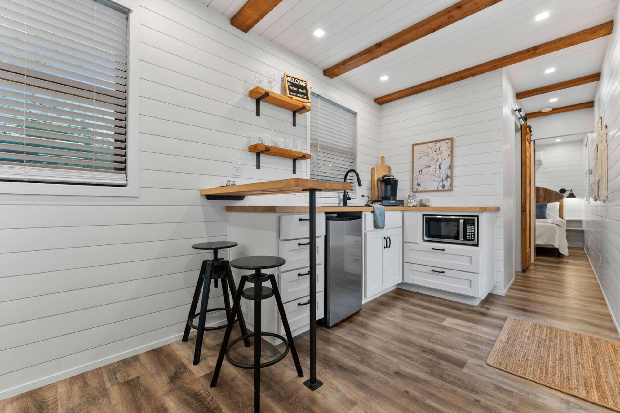 Container Home With Rooftop Views And Pickleball-Pecan Grove Bellmead Esterno foto